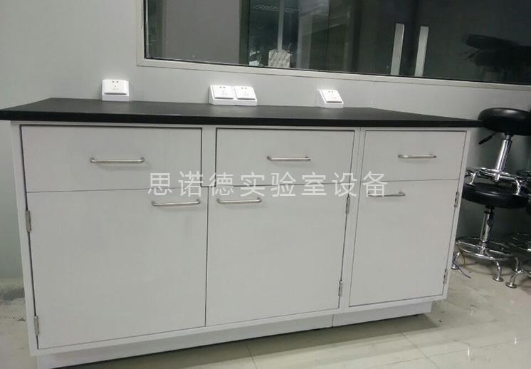 儀器臺